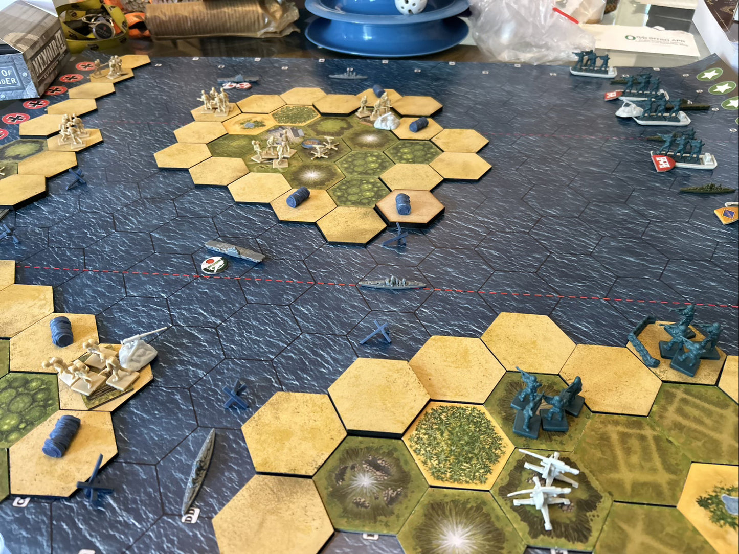 MEMOIR 44 SEA PACK STANDARD BREAKTHROUGH NAVAL WARFARE BATTLE MAT - DELUXE VINYL