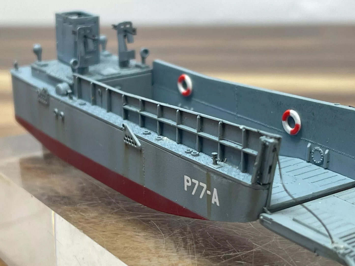 1/144 WWII US NAVY HIGGINS BOAT – LCVP LCM3 Landing Craft Vehicle Personnel USMC