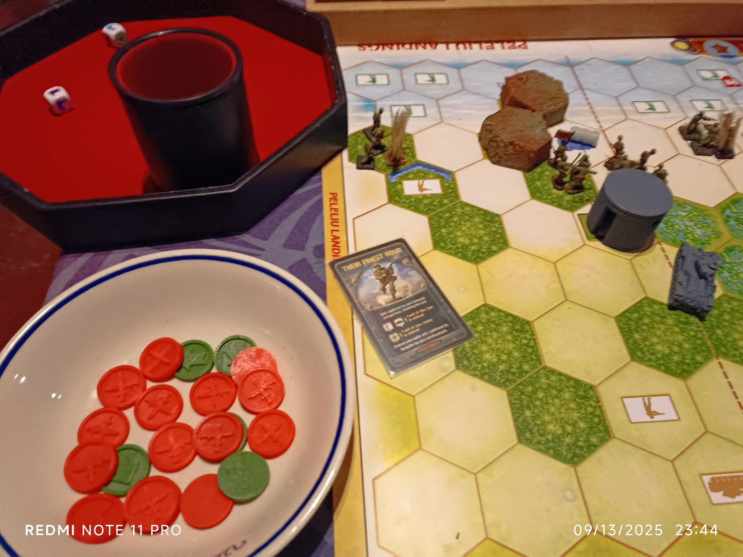 MEMOIR 44 OVERLORD WATERPROOF  MAT – PELELIU LANDINGS PACIFIC SEPTEMBER 15, 1944