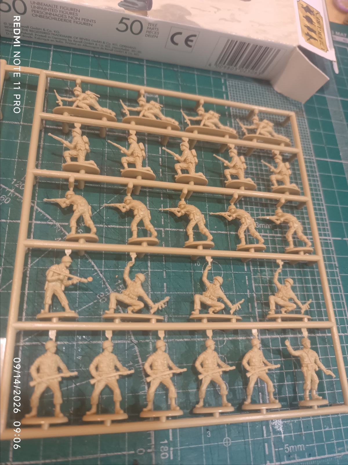 REVELL 1/72 WWII US MARINES INFANTRY REVELL 02506