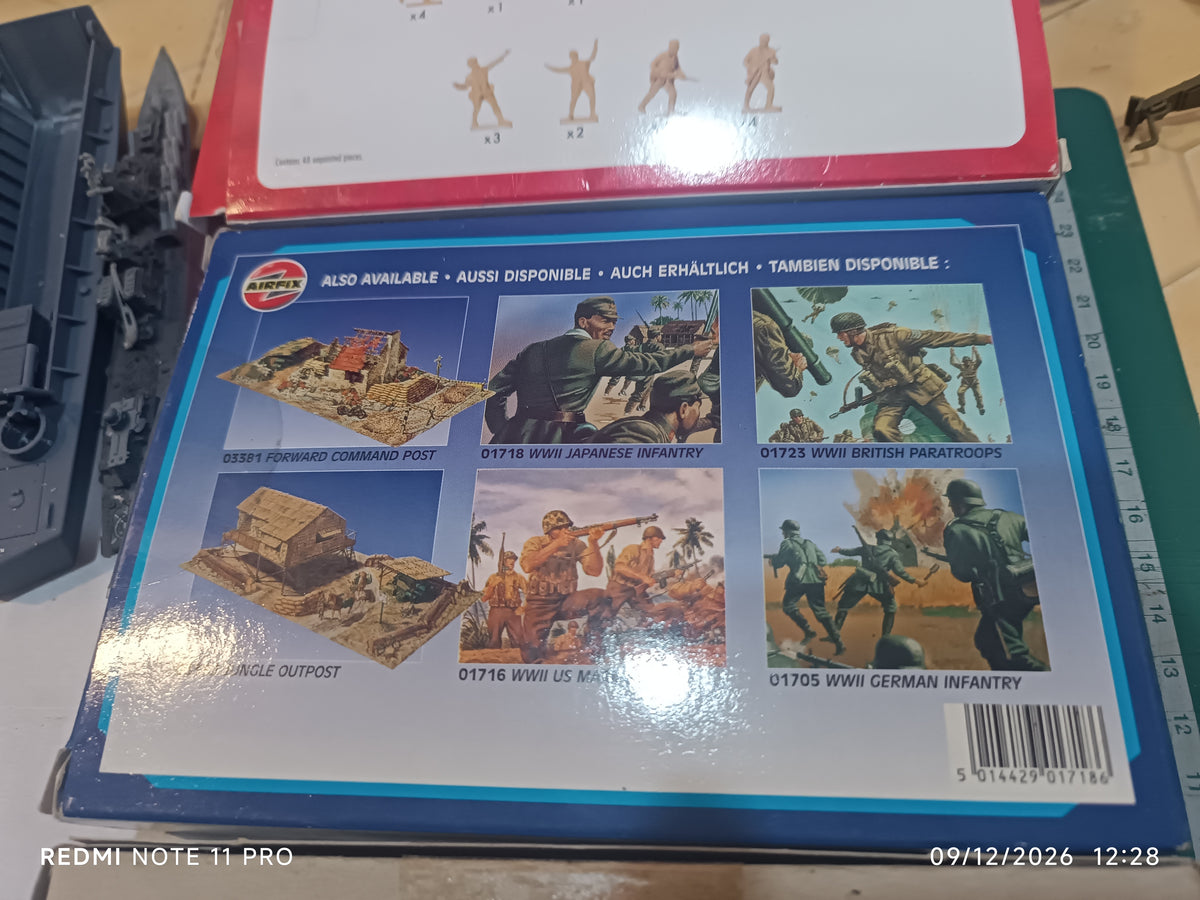 Airfix A01718 WWII Japanese Army Infantry Series 1 – 1/72 Scale Plastic Figures (48 Count)