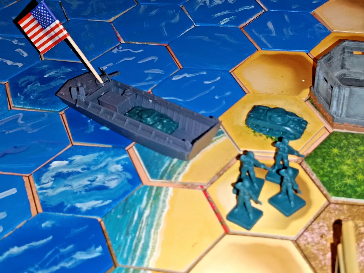 MEMOIR 44 PACIFIC LCVP HIGGINS BOAT LANDING CRAFT VEHICLE PERSONNEL IWO JIMA