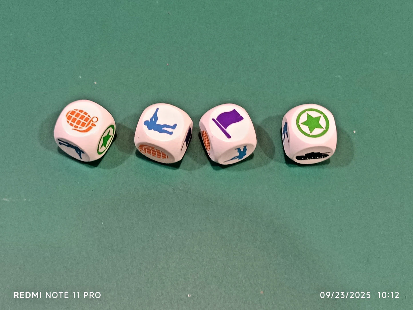 Memoir '44 Dice 🎲 Set of 4 Vintage Wooden Days of Wonder OOP Replacement Parts