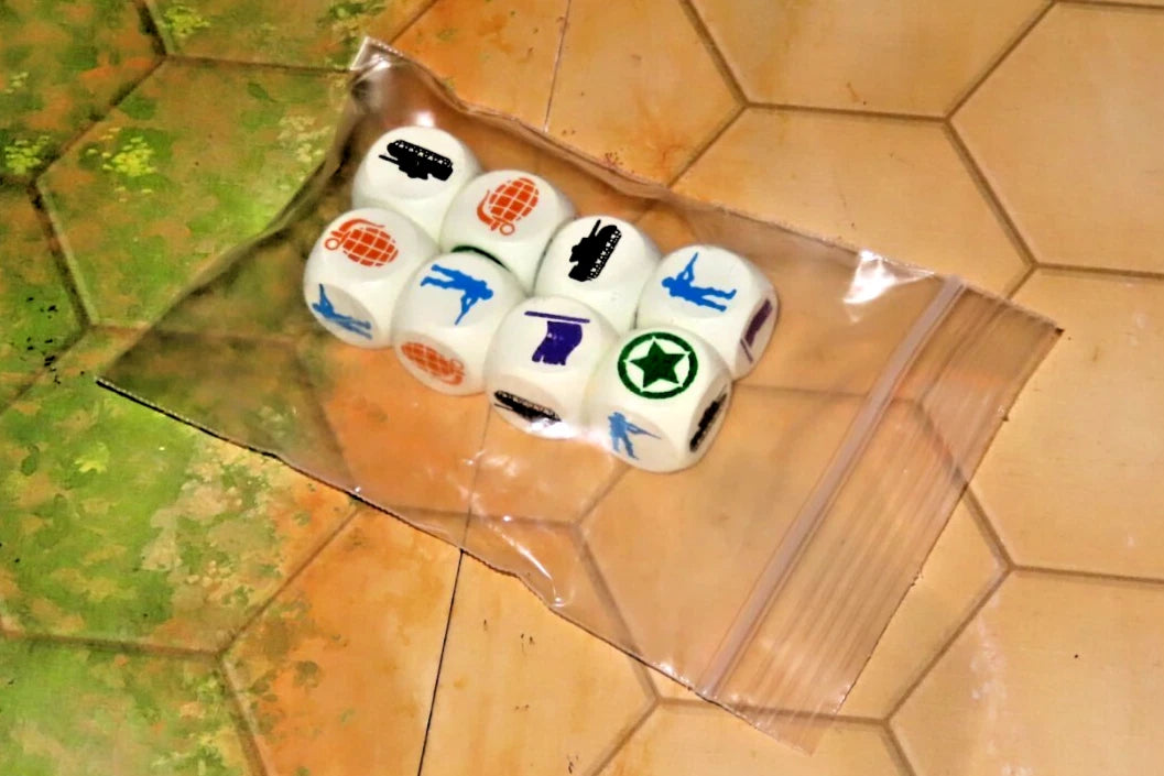 Memoir '44 Dice 🎲 Set of 8 Vintage Wooden Days of Wonder OOP Replacement Parts